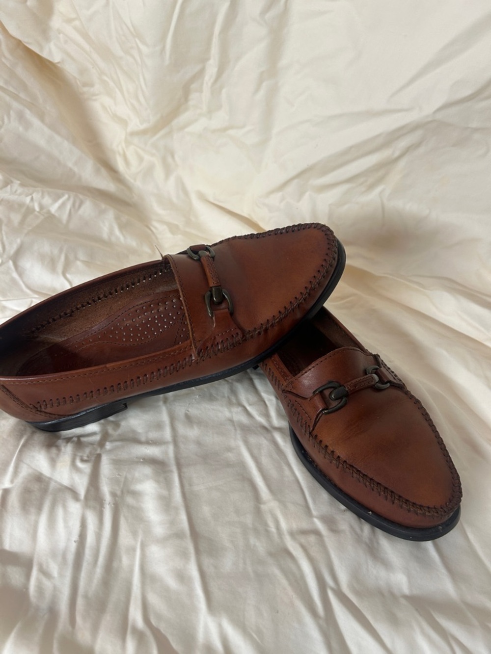 G.H. Bass & Co. Men's Brown Leather Loafer Metal Bit 9.5